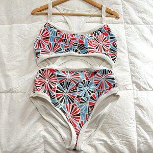 Aerie Cutout One Piece Swimsuit Geometric Print White Trim Size XL EUC